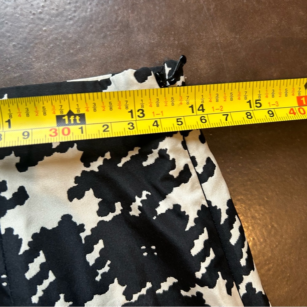 MaxMara weekend- Black and White Houndstooth mini Pencil Skirt- size 4 - Picture 8 of 16